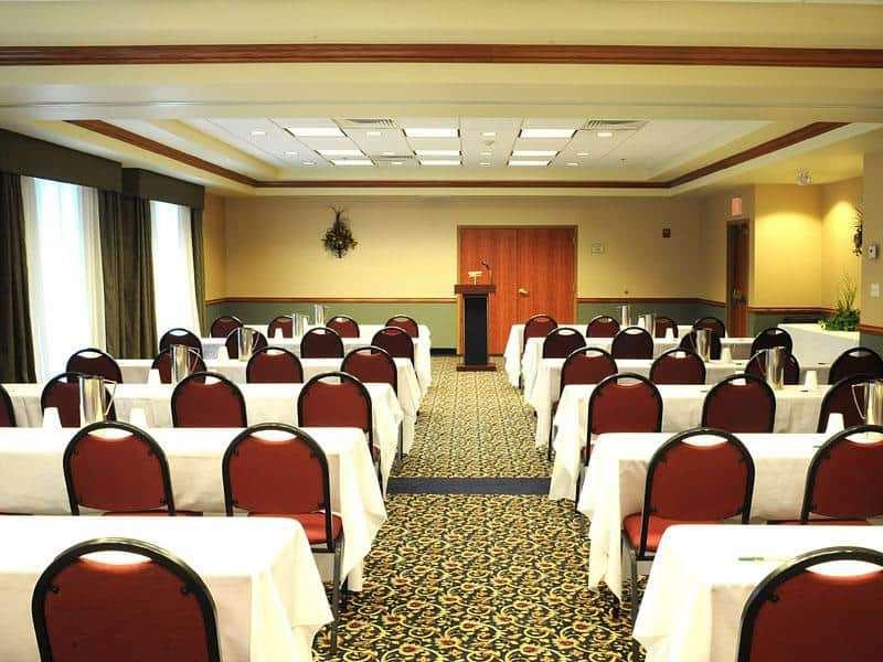 מלון La Quinta By Wyndham Springfield Airport Plaza מתקנים תמונה