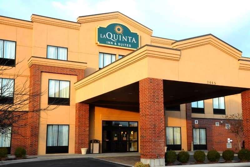 מלון La Quinta By Wyndham Springfield Airport Plaza מראה חיצוני תמונה