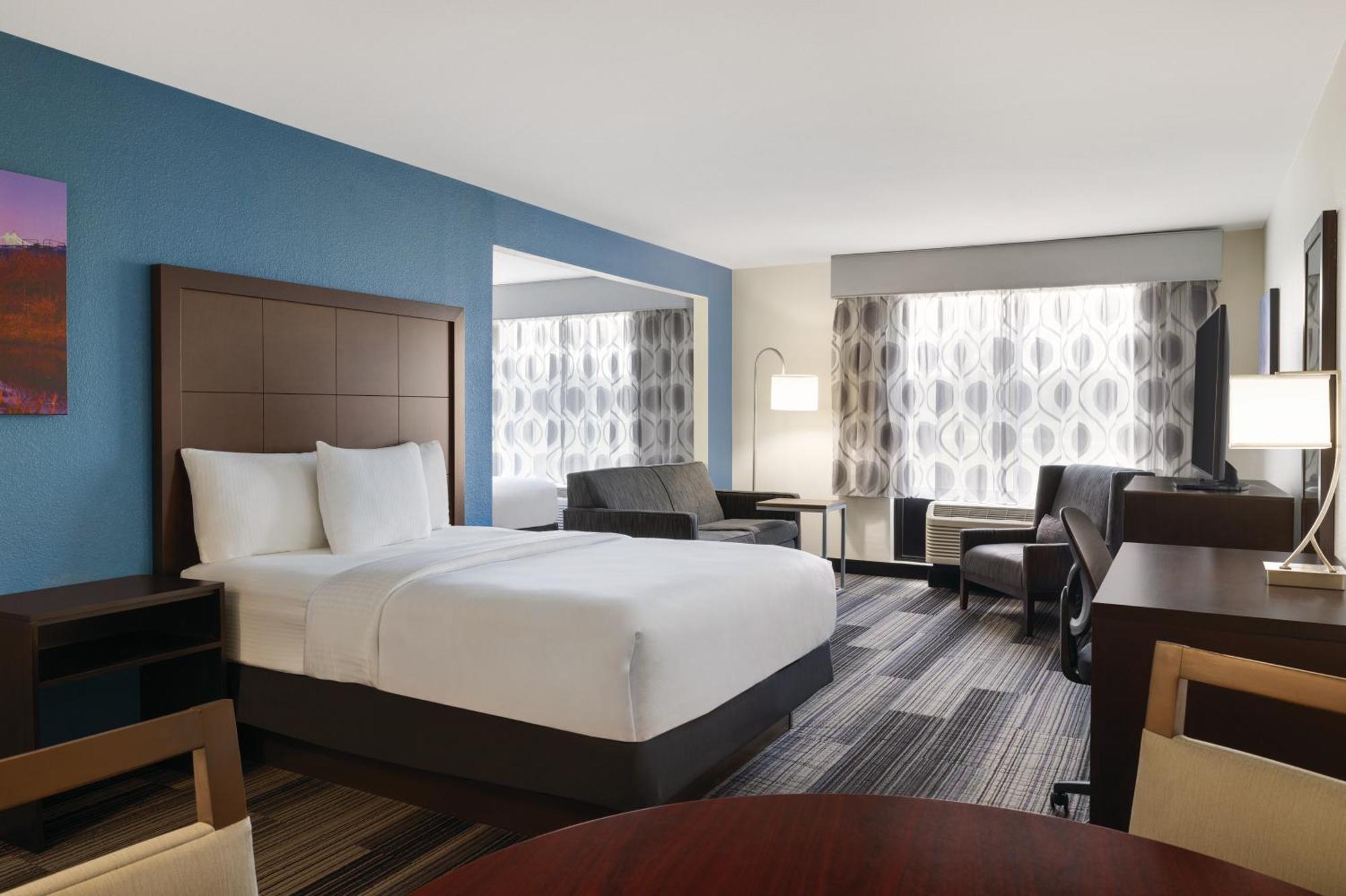 מלון La Quinta By Wyndham Springfield Airport Plaza מראה חיצוני תמונה