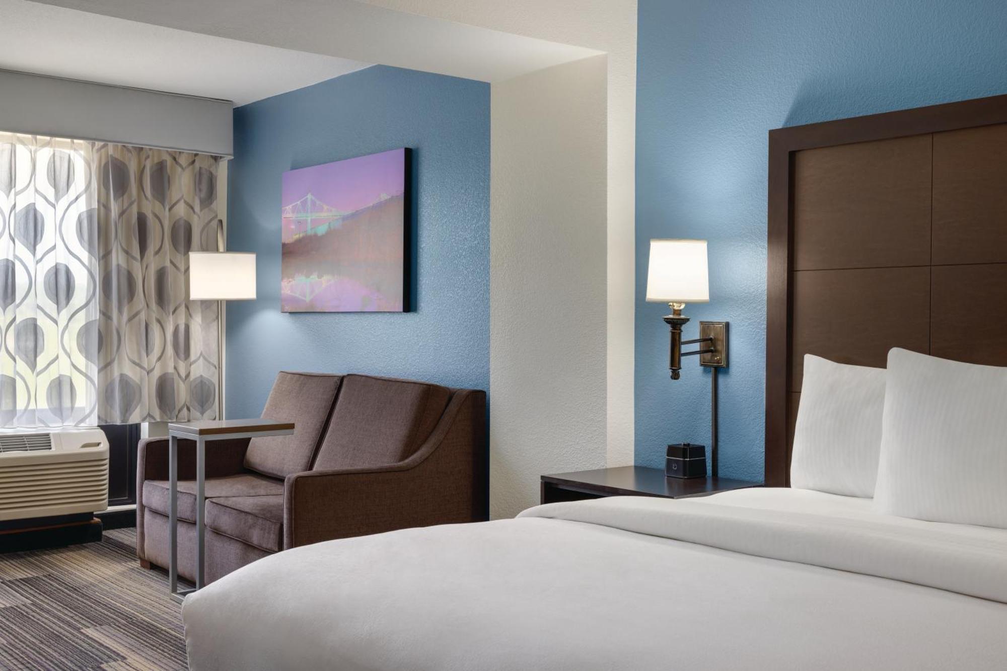 מלון La Quinta By Wyndham Springfield Airport Plaza מראה חיצוני תמונה
