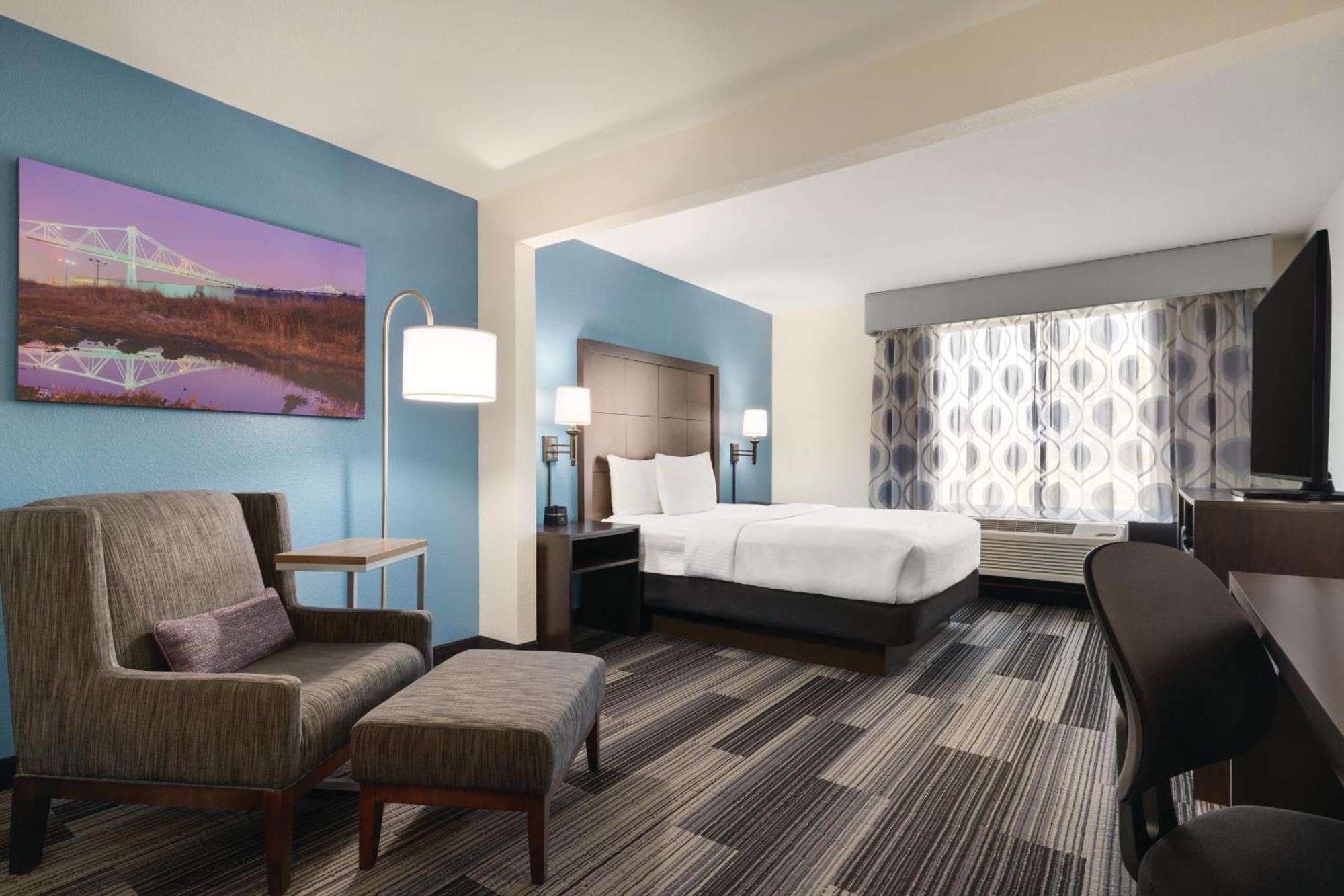 מלון La Quinta By Wyndham Springfield Airport Plaza מראה חיצוני תמונה