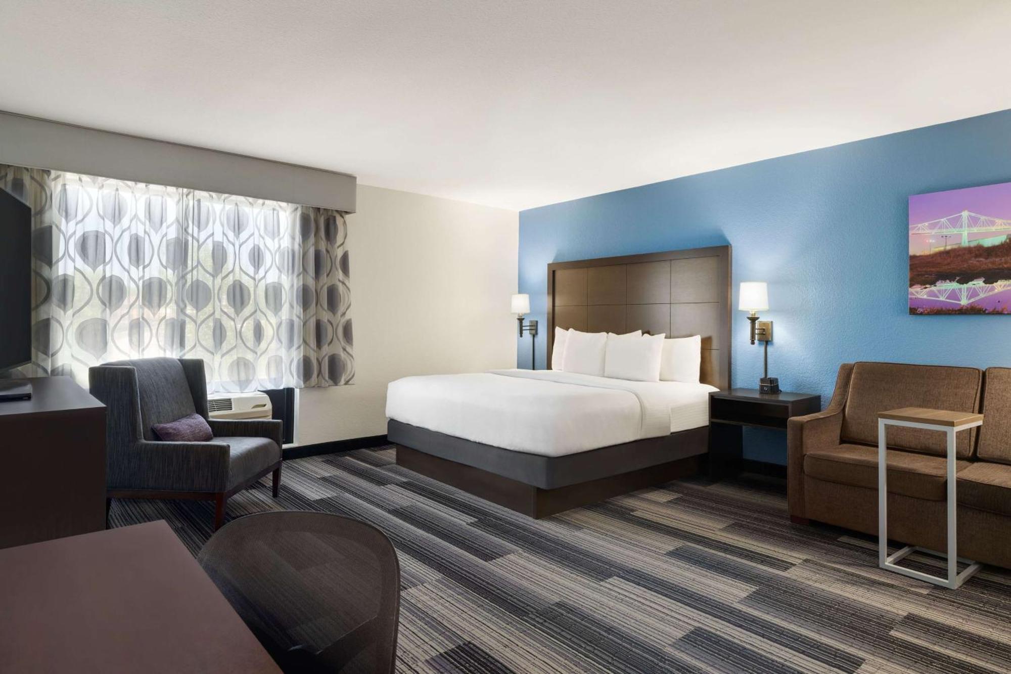 מלון La Quinta By Wyndham Springfield Airport Plaza מראה חיצוני תמונה