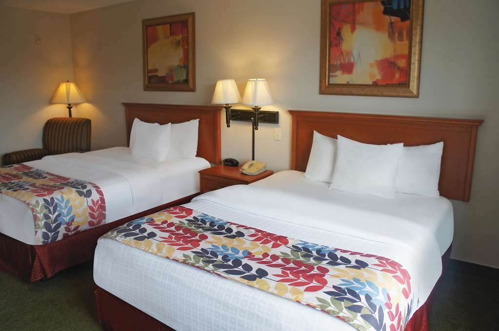 מלון La Quinta By Wyndham Springfield Airport Plaza חדר תמונה
