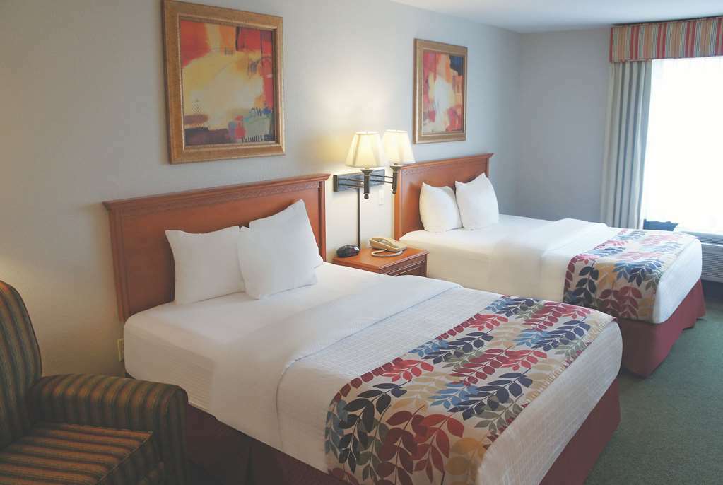 מלון La Quinta By Wyndham Springfield Airport Plaza חדר תמונה